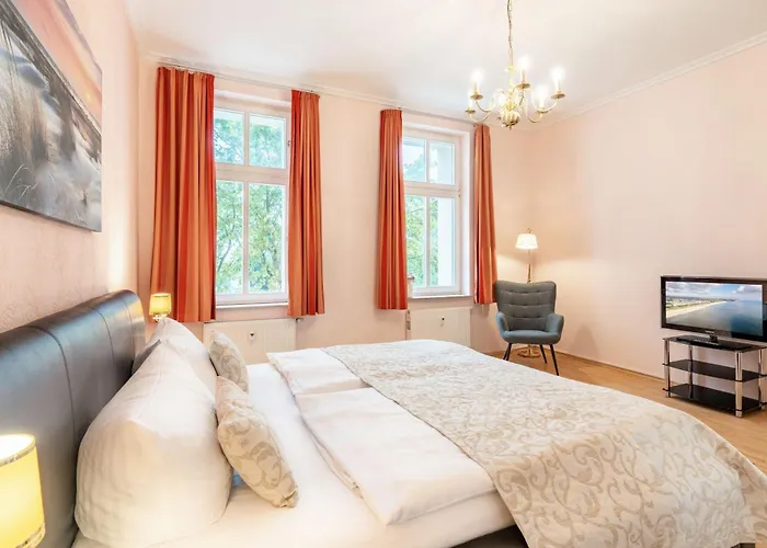 Anna Apartment *